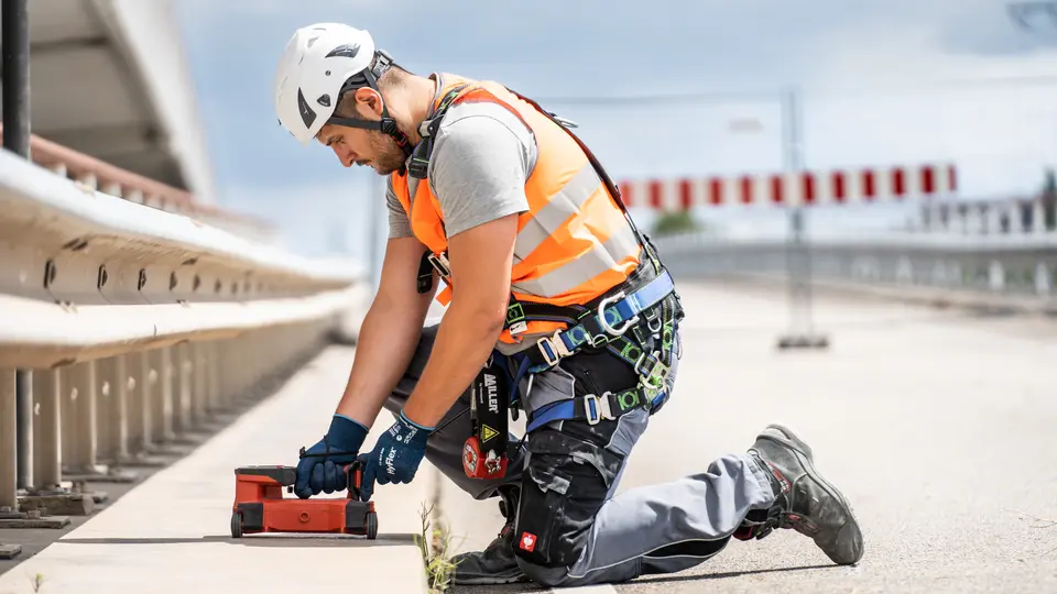 Bewehrungsdetektion mittels 2D- und 3D-Scan